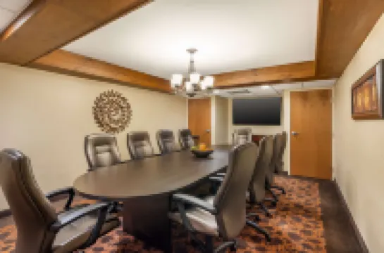 因特考斯貝斯特韋斯特優質套房酒店