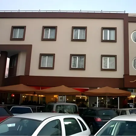 Hotel Almina Park