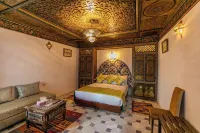 Riad Fez Mahal