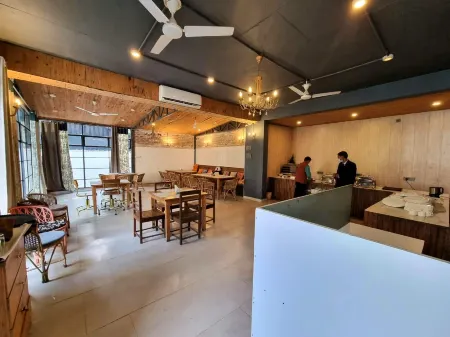 Nishantam Rishikesh By Aum Wellness Отели в г. Shivpuri