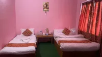 hotel khana 100 Hotels in Каски