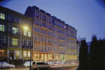Venus Hotel di 