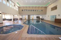 Holiday Inn DURANGO by IHG - piscina