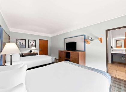 AmericInn by Wyndham New Braunfels