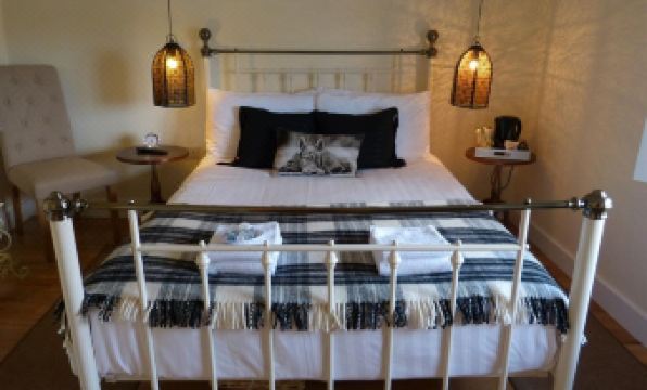 The Green Man Boutique Hotel - Housity