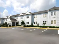 Holiday Lodge - Greensboro/Lake Oconee Hotels in Greene County