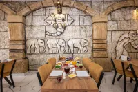 Legend Tulip Hotel - 2-Star