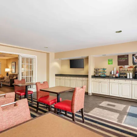 Extended Stay America Suites - Cincinnati - Blue Ash - Reed Hartman