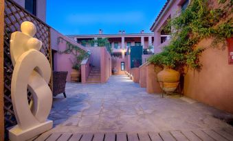The Varos Residences Hotel
