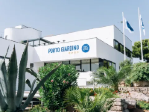 Porto Giardino - Cdshotels Hotels in Capitolo