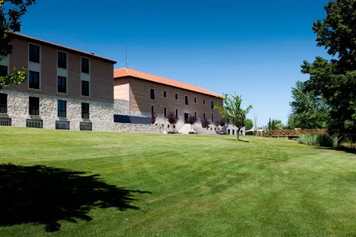 AC Hotel Palacio de Santa Ana Hotels in Laguna de Duero