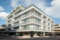 Riva Arun Bangkok Hotels near Yodpiman River Walk