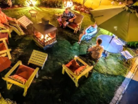 Mountainaire Inn and Log Cabins