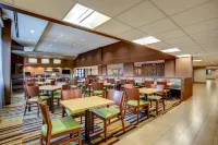 Fairfield Inn & Suites Springfield Holyoke Hotels in Easthampton