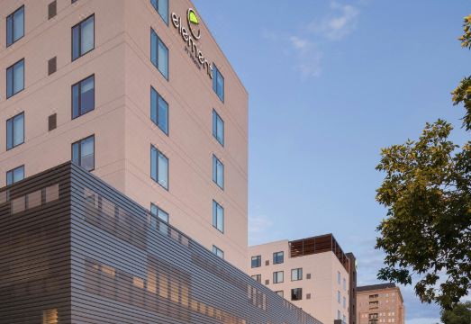 엘리먼트 덴버 다운타운 이스트