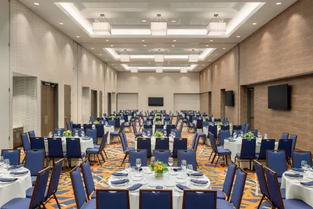 Embassy Suites by Hilton South Jordan Salt Lake City