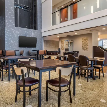 Drury Inn & Suites Atlanta Airport