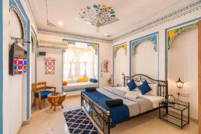 Shalom Backpackers Udaipur Hotels near Jagdish Temple