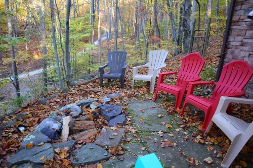 Cozy Modern Cabin near Wintergreen and Bold Rock