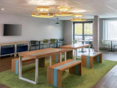 スパーク バイ ヒルトン デンバー インターナショナル エアポート デンバーのホテル