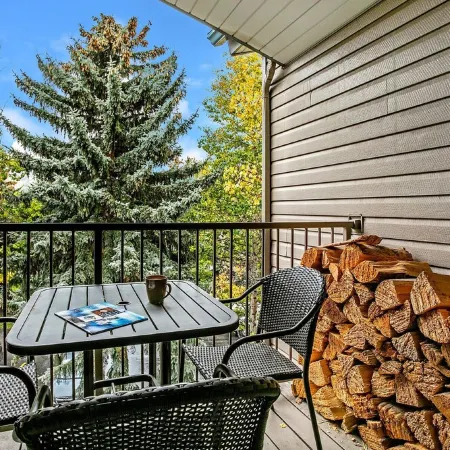 Beaver Creek West 4bd/4ba free Ski shuttle The Perfect Mountain Nest