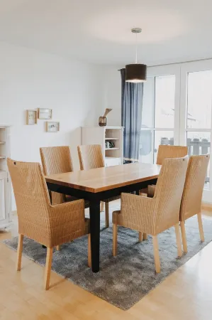 Landhaus Saarschleife Ferienwohnung 140 qm Wellness & Spa Gegenüber Inklusive! Отели в г. Метлах