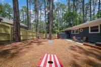 Midland Pines Getaway! 3 bedroom stylish & cozy Cottage minutes to golf & dining Hotels near Creation Museum