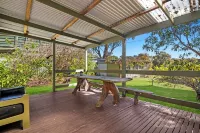 PARKSIDE BEACH HOUSE DOG FRIENDLY 450m BEACH