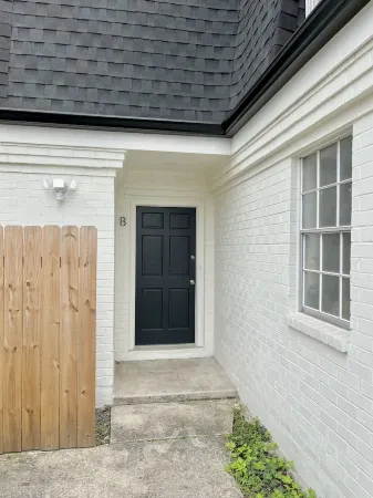 New Renovation- Centrally Located!!