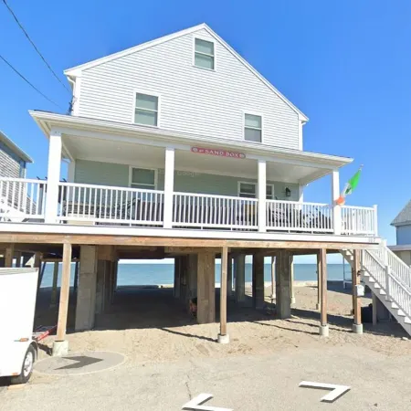Scituate Oceanfront Gem; 5Br  w/ Wrap Around Deck. Perfect for Family & Friends