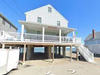 Scituate Oceanfront Gem; 5Br  w/ Wrap Around Deck. Perfect for Family & Friends - Wifi
