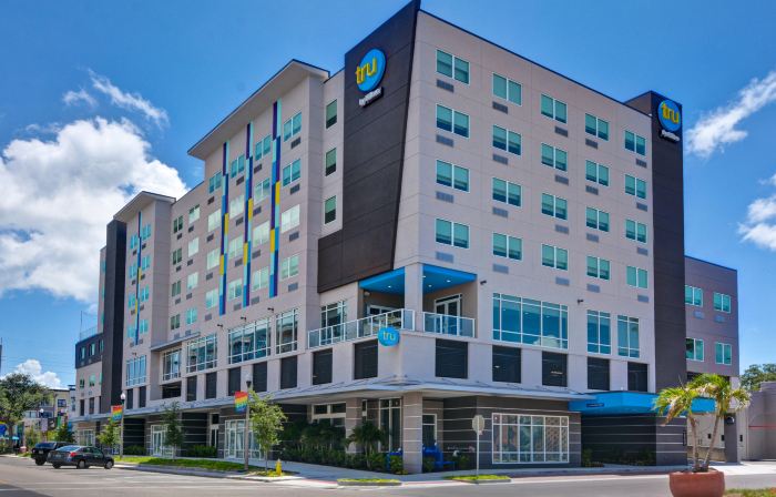 Tru by Hilton St. Petersburg Downtown Central Ave