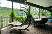 River Retreat with private apartment and deck on the beautiful Delaware River