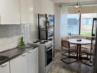 Beachfront Batemans Bay-Batehaven NSW2 bedroom apartment,pool, free parking Ξενοδοχεία στην πόλη Batehaven
