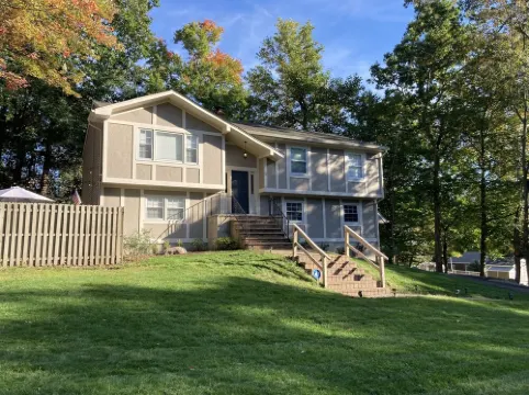 Bestobothworlds*2GWifi@HandcraftedWoodTerrace~Firepit#GameRoom