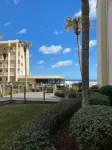 Ground Floor Newly Remodeled Large Condo on Car Free Section-New Smyrna Beach Hotels in New Smyrna Beach