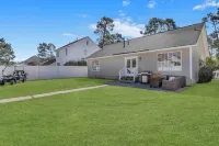 Coastal Cottage near DT Bluffton w/ Golf Cart