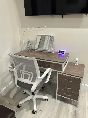 Cozy, private full Guesthouse in Bakersfield, CA