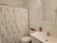 Grace Cottage - Black Hills home, centrally located in Legendary Sturgis!