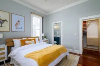 Modern Victorian Home Walking Distance To Ventura Pier and Downtown Restaurants The Robert J. Lagomarsino Visitor Center at Channel Islands National Park 주변 호텔