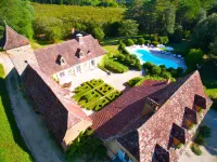 Manor of Quintefeuille /Tennis -exceptional estate for 12 people max Hotels in Journiac