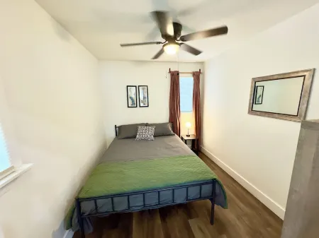 Coyote Tiny Luxury Cabin on Lake with Arcade