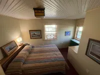 10% off 7+day stays, 20% off 28+ day stays!