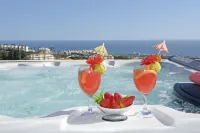 Sea View Penthouse with Private Jacuzzi & Huge Terrace – Cala 4 - con vistas al mar