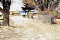 Cantrell's Bunk House Hotels in Bloomfield