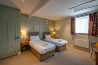 The Kings Arms Hotel