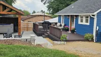 Beautiful Bristol Bungalow w/ Firepit- 5 mins to downtown & 6 mins to Casino Hotels near Bristol Public Library