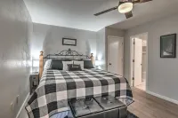 Resort Pool, Kiddos, Private XL Deck, Spacious, 2Kings, HotTub PtRoyale CLEAN!