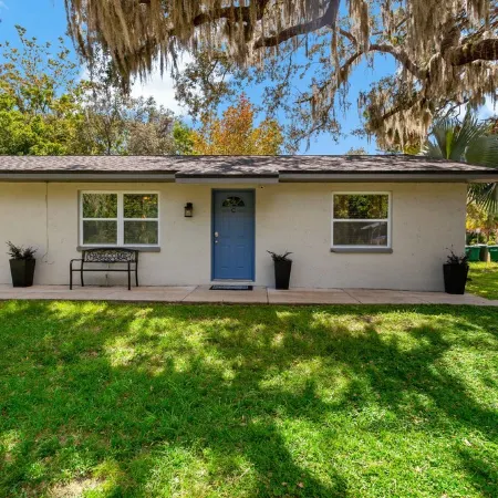 Newly Renovated Apt in Stunning Safety Harbor!