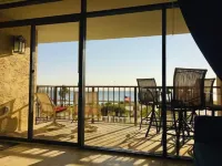 Waterfront, Romantic, Views, Pool/Hot tub, Kitchen, 2 TVs, Fishing Pier, WIFI - 3-Star